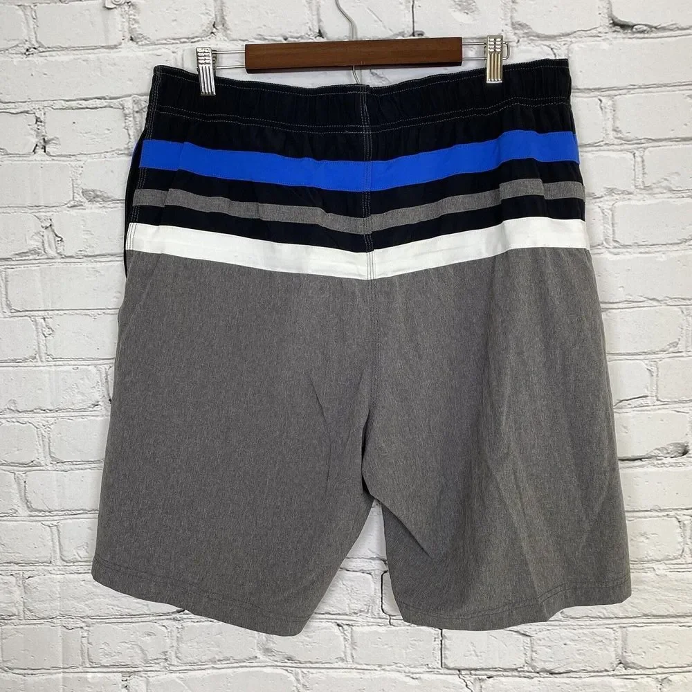 Coolibar Mens Island‎ Swim Trunks Size Large Gray UPF 50+ Mesh Lined Striped 10